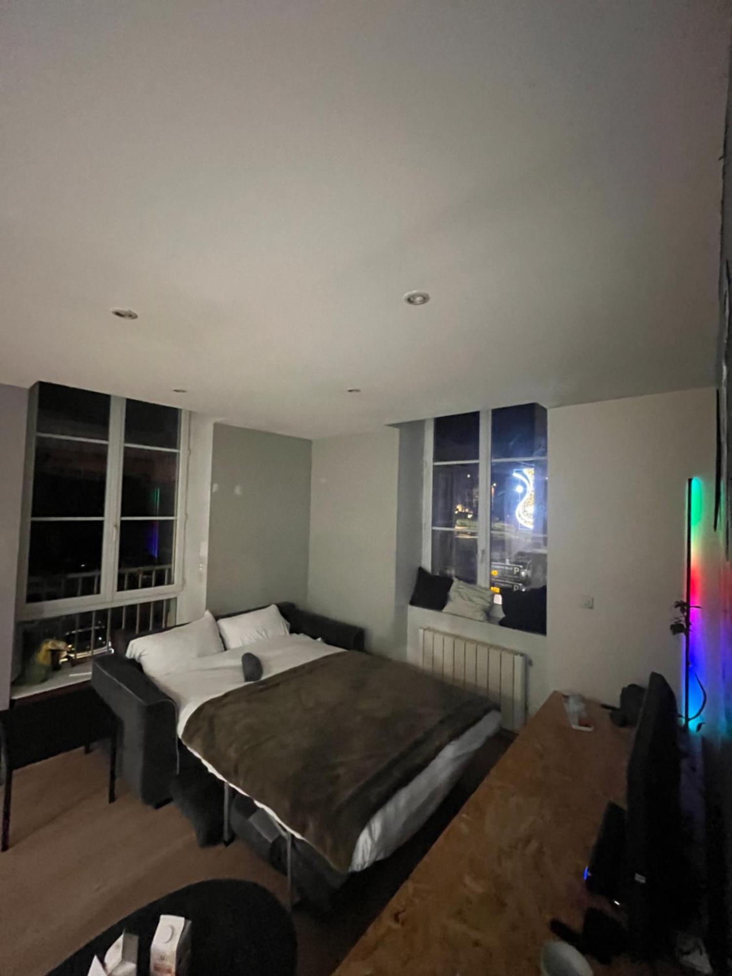 La Roue Libre 3 Chambres - 1Er Etage Au Centre Ville De L'Arbresle Eveux Zewnętrze zdjęcie